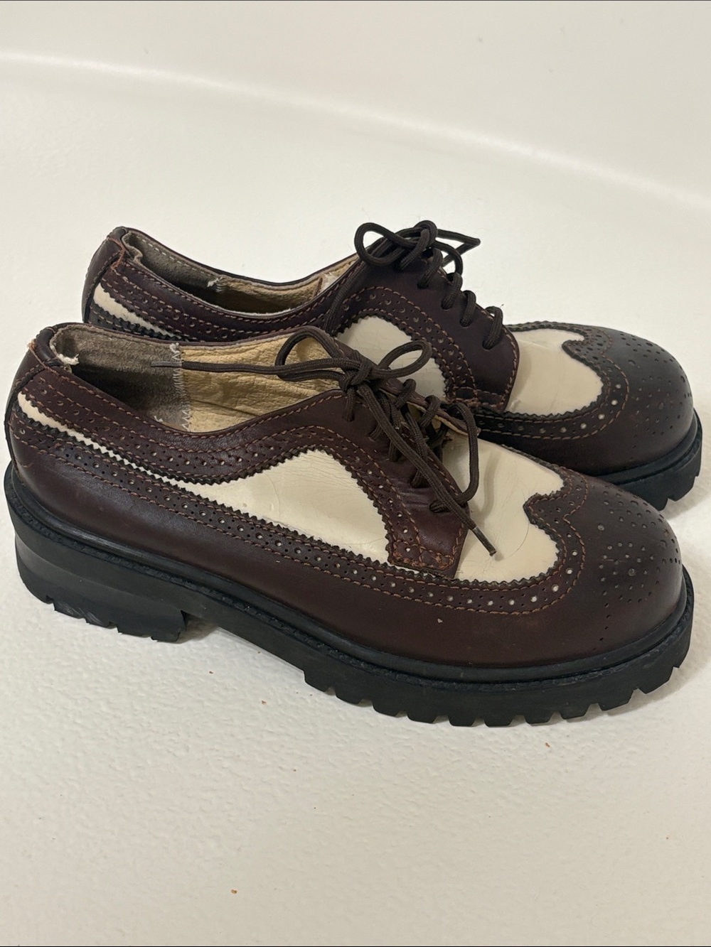 Classic Two-Tone Women's Wingtip Oxfords - Brown and Cream